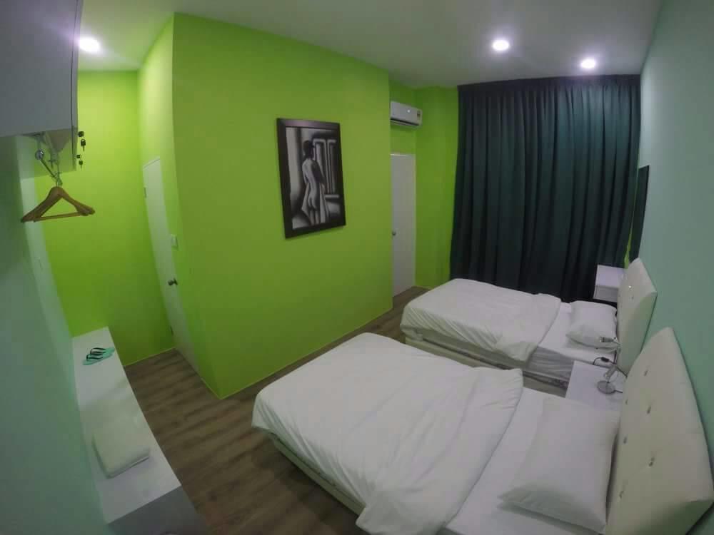Xenia Homestay كوشنج المظهر الخارجي الصورة